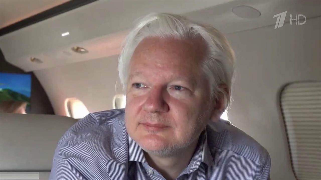 Основатель WikiLeaks Джулиан Ассанж вышел из тюрьмы