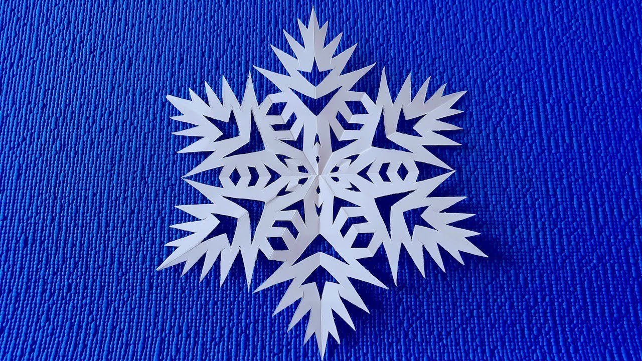 Как красиво вырезать снежинку из бумаги. Снежинка из бумаги просто. Paper Snowflake. #Снежинки