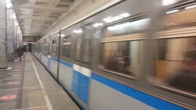 81-740/741.1 Русич На станции Сокольники