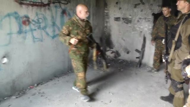 Нож в ограниченном пространстве1