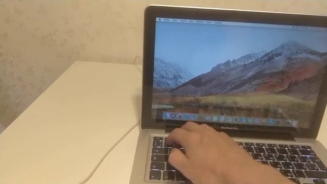 MacBook pro mid 2010 13"