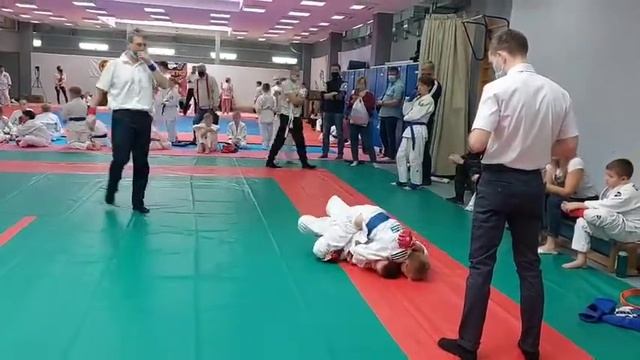 джиу-джитсу Леха 1место файтинг, 1 не-вадза. Дима 1 -файтинг, 2 не-ваза 24.10.21(5)