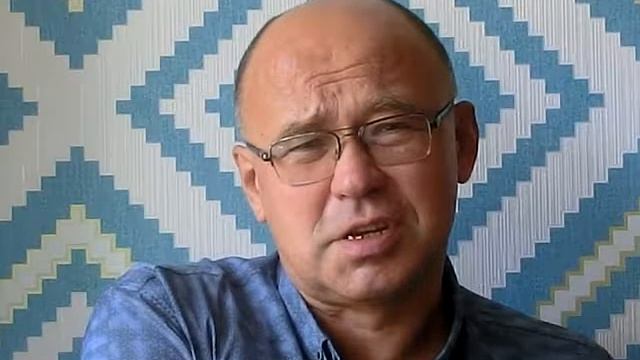Андрей Щетников читает оду Дом Генриха Сапгира