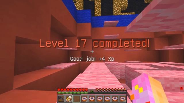 ВЫБЕРИ ПРАВИЛЬНЫЙ СЕМЬЯ РАЙДЕРА МЕГАЩЕНОК МОНСТР В БАЗЕ ЧТО БЫ ВЫЖИТЬ В 3 ЧАСА НОЧИ В МАЙНКРАФТЕ