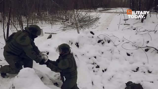 Разминирование Российскими саперами минных полей.