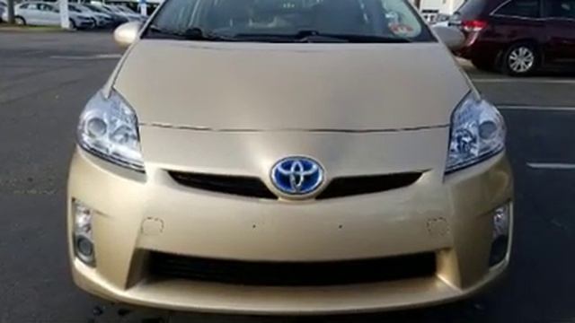 2010 Toyota Prius III w/NAVIGATION