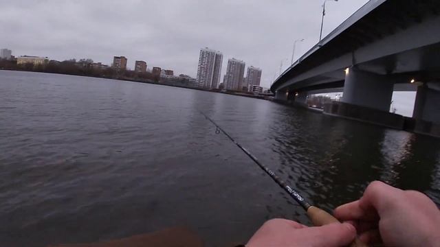 Москва река ! Ультра лайт перед сбросом воды !