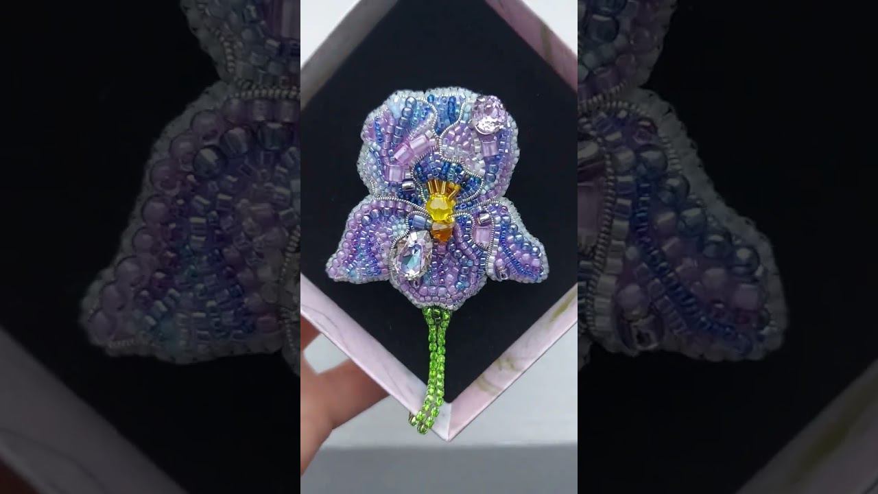 #brooch #brooches #diy #tutorialyoutube #youtubeshorts #брошь #брошьизбисера #брошьирис #брошьцветок