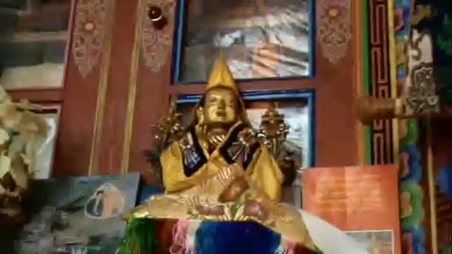 Medicine Buddha Healing Mantra by Yangchen Choling Nuns