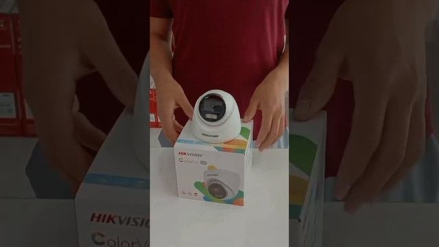 4-мегапиксельная сетевая камера ColorVu с фиксированной турелью DS-2CD1347G0-L