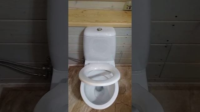 туалет в мансарде