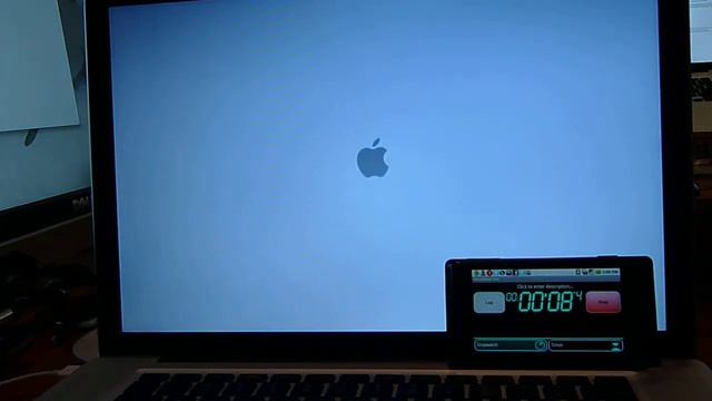 MacBook Pro boot with 160GB Intel X25-M SSD boot / 500GB (spinning) data
