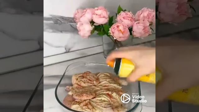 Цыпленок табака - Chicken tobacco in a pan - Tabaka de pollo en una sartén