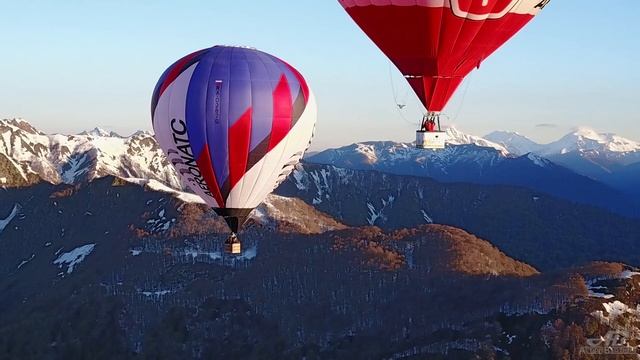 Воздушные шары в горах Красной Поляны