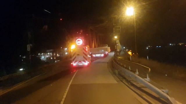 Гамбург ночью похож на город призраков.