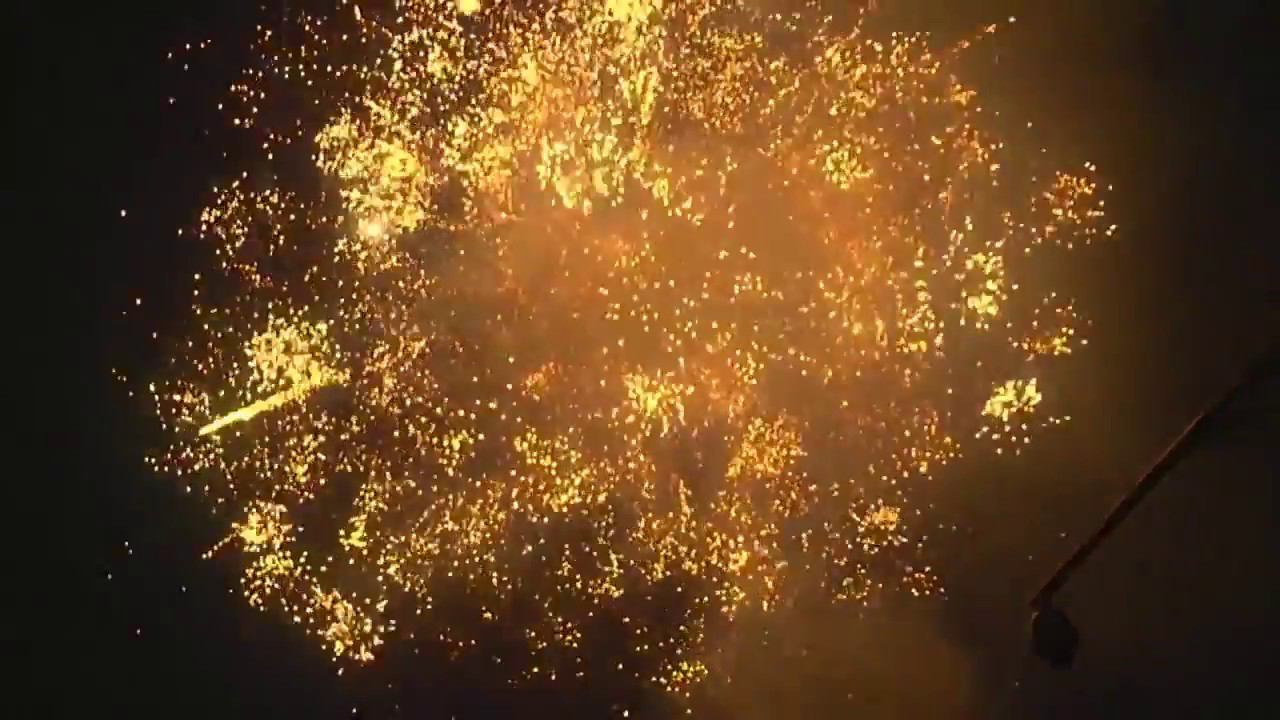 Фейерверк-200, салют на 204 залпа 1.25 дюйм(а) C211(А)