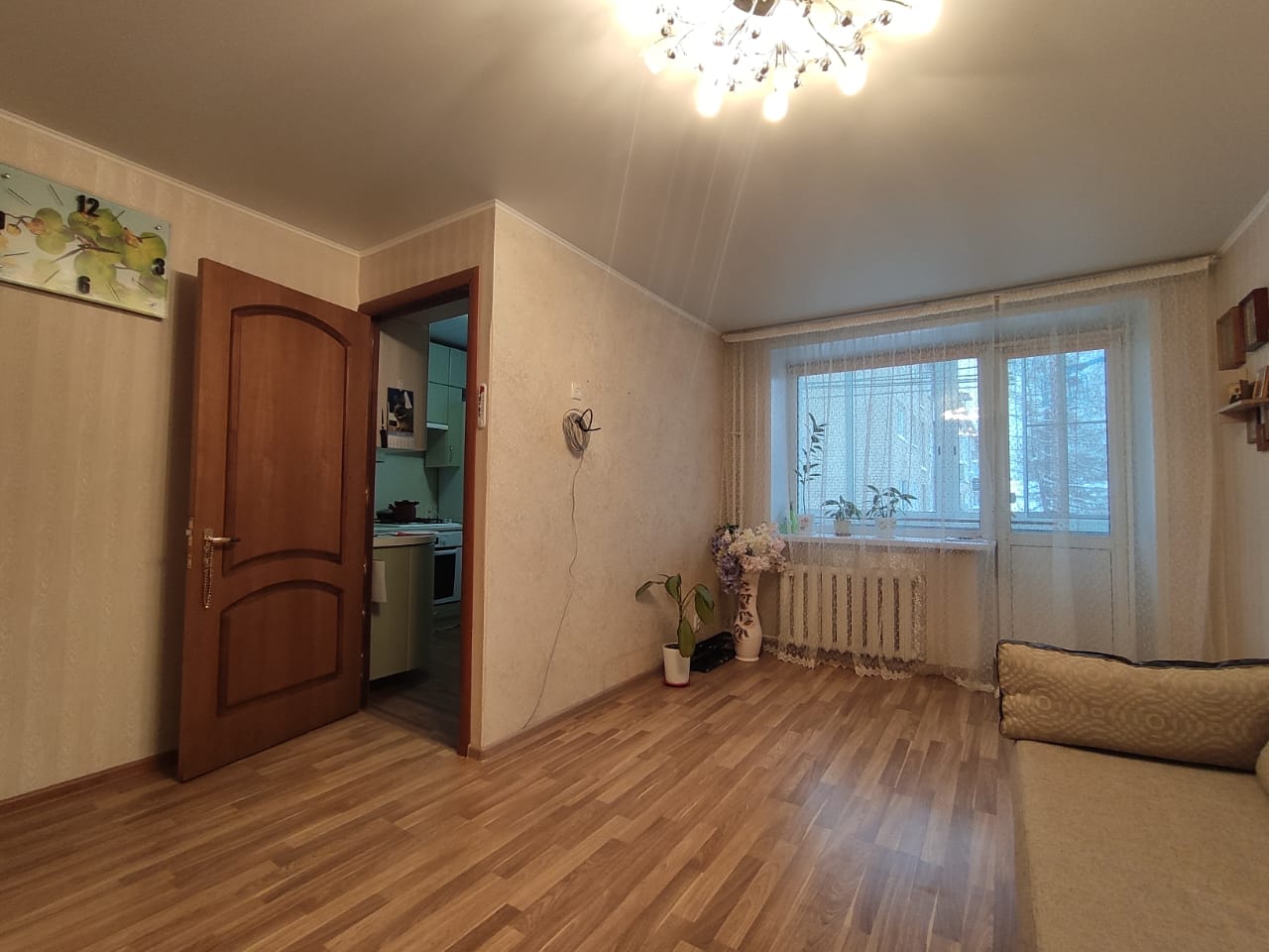 Цена 2 млн.300 т.р. Тел.8967-041-75-24.Продам 1 комн. кв-ру в г. Рошаль Московская обл.Любая оплата.