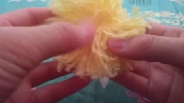 Подарок на 8 марта.Цыпленок из пряжи. 1 часть.