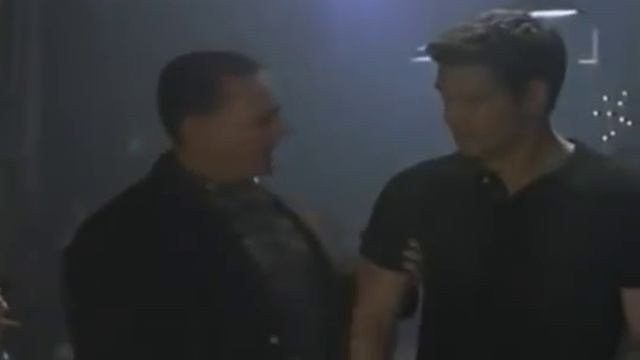 A Guerra de Logan Chuck Norris   Dublado completo