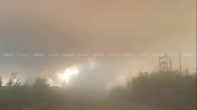 Апокалиптическая обстановка: кадры из поселка Белая Гора в Якутии, который накрыло дымом.