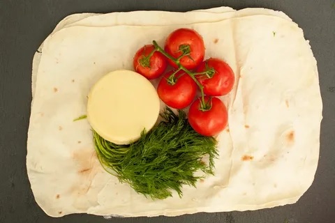 ЧУДО ЗАВТРАК ЗА 3 МИНУТЫ В МИКРОВОЛНОВКЕ.ЛАВАШ.СЫР.КОЛБАСА.СОСИСКИ.ПЕРЕКУС.ПОМИДОР.МАЙОНЕЗ.ПРИПРАВЫ.