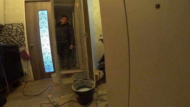ПРИСТУПИЛИ К ПЛИТКЕ