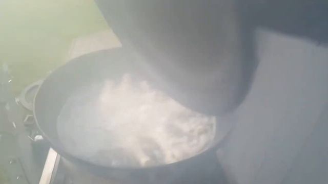 Kasan. Einfachste Hänchensuppe der Welt / Казан. Простой куринный суп