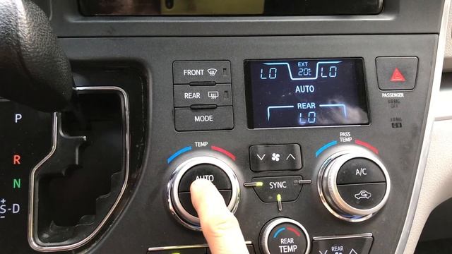 RESEÑA TOYOTA SIENNA 2015 LE PANTALLA CAMARA DVD HDMI 38,000 KM 3.5 L AUTO SAVE MEXICO PRUEBA MANEJ