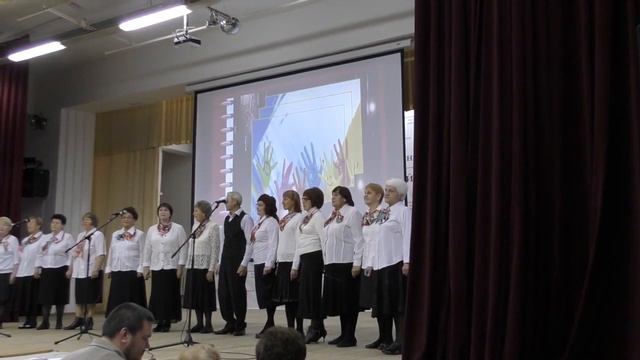 "ОСЕНЬ"СЛОВА И МУЗЫКА ЕЛЕНЫ МИШИНОЙ.ЙОШКАР-ОЛА.АНСАМБЛЬ "АВТОРСКАЯ ПЕСНЯ"АККОМПАНИРУЕТ Ф.В.ГИНЗБУРГ