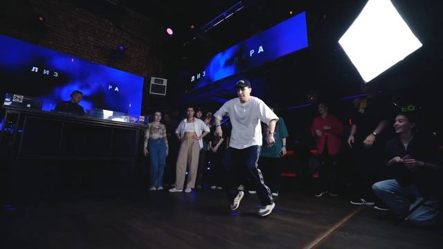 Лиза Глязгер vs Лена Зверева | TOP 16 | House | Kotcubattle