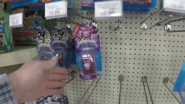 Let's Go Toy Hunting : Skylanders, Disney Infinity, Lego, Terraria, Marvel, DC, Minecraft, And More