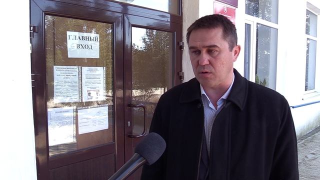 Глава муниципального образования Черноморский район Алексей Шипицын посетил урок волонтерства