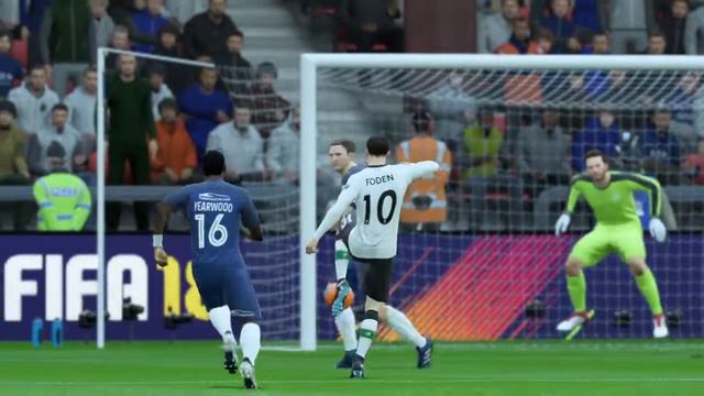 FIFA 18 - Phil Foden
