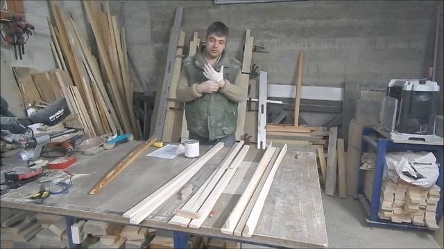 Декоративная люстра в стиле кантри.