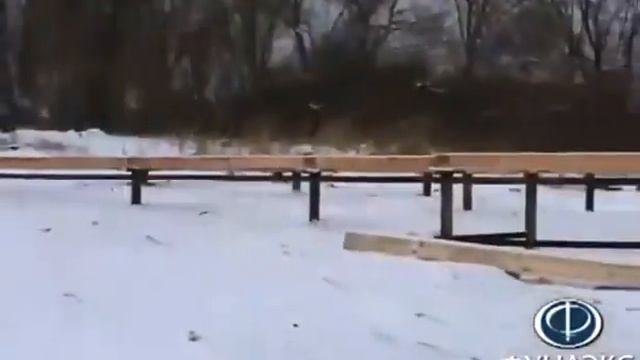 приспособление для завинчивания винтовых свай