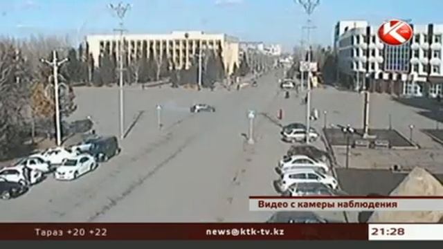 В Кокшетау водителю лихачу пришлось отмывать брусчатку