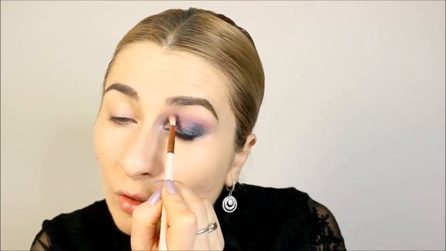 Макияж с палеткой Makeup revolution Colour Chaos