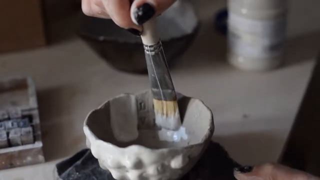Съемка для студии керамики Artdetox. Пиала из шамота в прованском стиле.