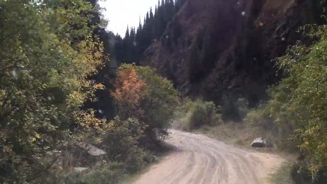 Едем  на  плато Асы. Kazakhstan. The roads. Mountains. Дороги в горах Казахстана. Ущелье Тургень