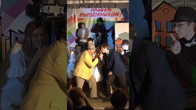 Фрагмент спектакля театра "Маска" "Мой брат играет на кларнете"