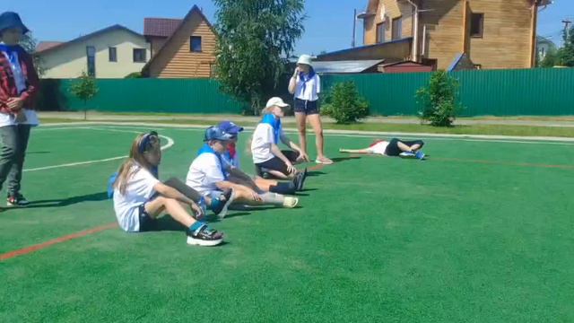 Ведущие новосибирские тренеры провели эстафету для детей из ЛНР