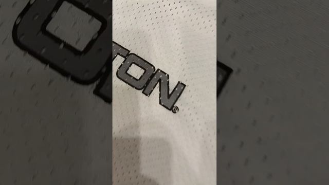 майка Easton