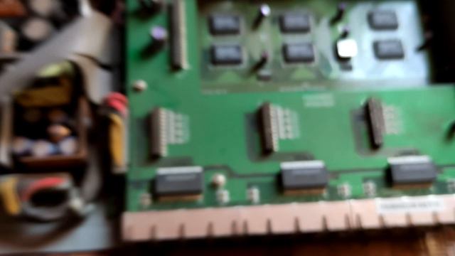 Разборка маршрутизатора (иностранные детали, что берём с зарубежной техники - золото, медь)