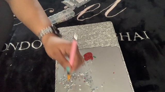 DIY RHINESTONE/BLING MACBOOK CASE