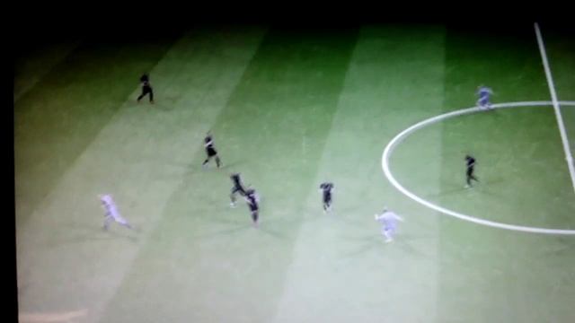 Невероятный пас в FIFA 15