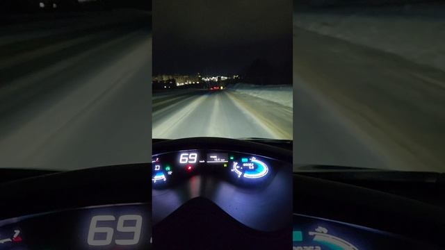 замена штатного ксенона на bi-led Nissan Serena c26