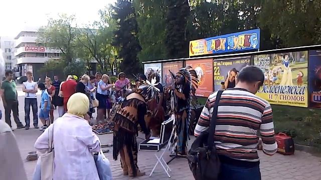 Индейцы в Сергиевом Посаде