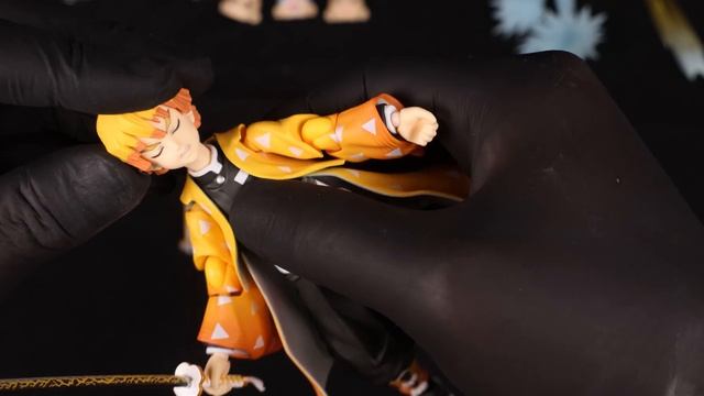 8K figma Zenitsu Agatsuma DX Edition figure unboxin (Kimetsu no Yaiba)