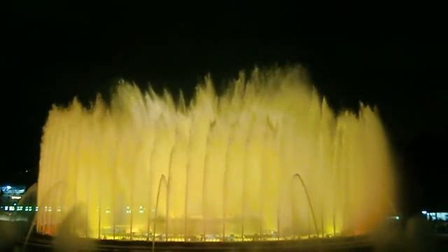 2010.09 Испания. Барселона. Магический фонтан Монжуик. Светомузыкальное шоу.