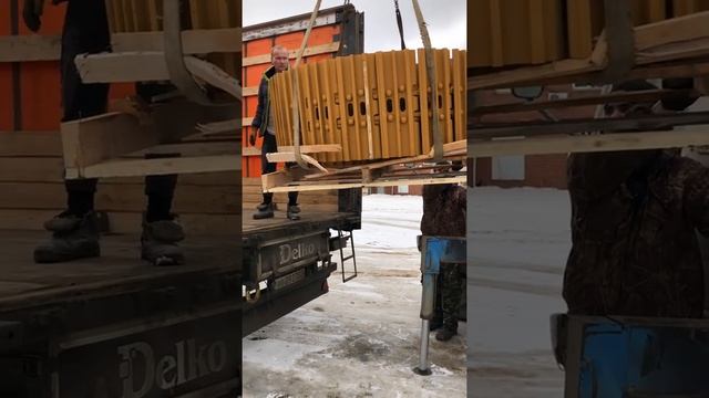 Гусеница 81N8-25030 для экскаватора Hyundai R290LC7A